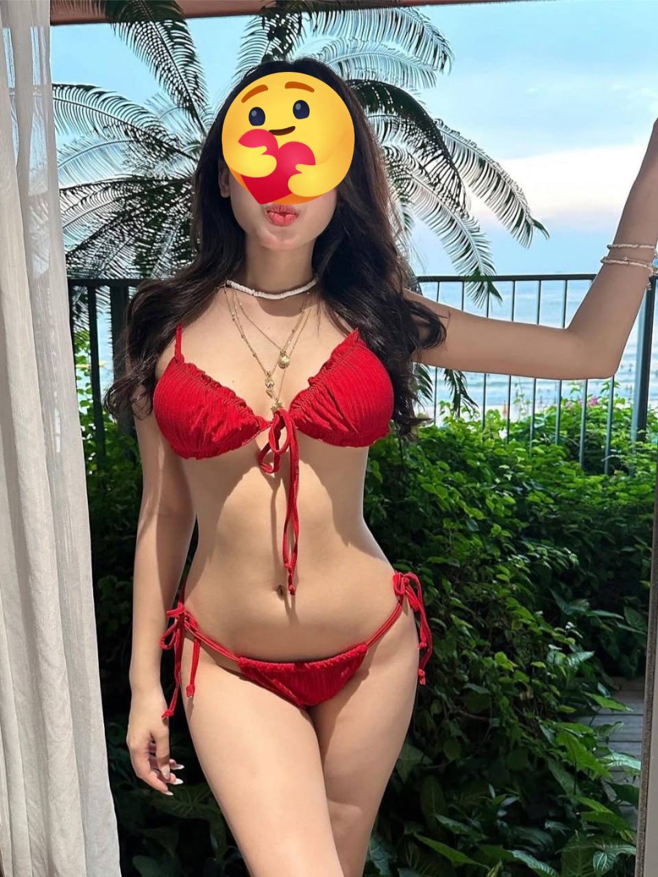 PGA SÀI GÒN TƯỜNG VY BODY CHUẨN CHIỀU KHÁCH